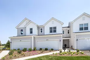 284 Kingsport Dr, South Elgin, IL 60177 - Photo 1