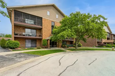 16807 81st Avenue #2S, Tinley Park, IL 60477 - Photo 1