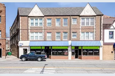 18 E Northwest Highway #9, Arlington Heights, IL 60004 - Photo 1