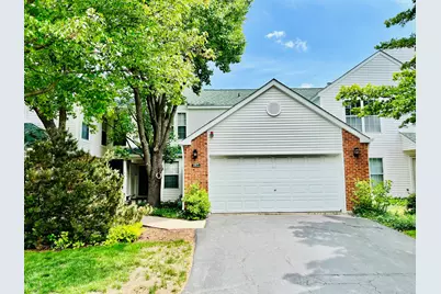 107 Pembroke Circle #107, Lake Bluff, IL 60044 - Photo 1