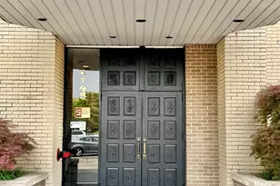 9745 S Karlov Ave, Oak Lawn, IL 60453 - Photo 1