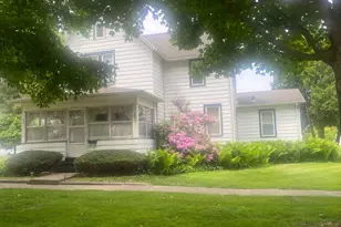 1100 4th Ave, Mendota, IL 61342 - Photo 1