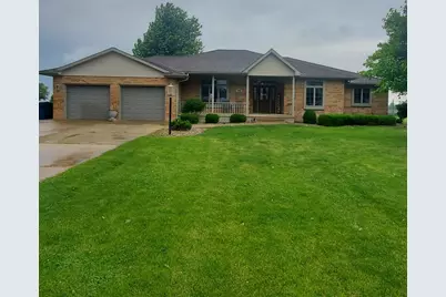 318 Thomas Street, Martinton, IL 60951 - Photo 1