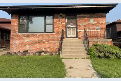 440 Hoxie Avenue, Calumet City, IL 60409 - Photo 1