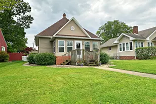 117 W 9th St, Streator, IL 61364 - Photo 1