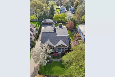 1424 Glencoe Avenue, Highland Park, IL 60035 - Photo 1