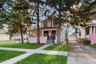 1616 S 6th Ave, Maywood, IL 60153 - Photo 1