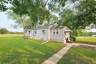 3500 Butler Ave, Steger, IL 60475 - Photo 1