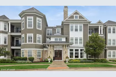 50 W Kennedy Lane #102, Hinsdale, IL 60521 - Photo 1