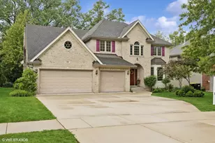 1216 Richmond Ave, Westmont, IL 60559 - Photo 1