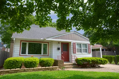 610 E Main Street, Ottawa, IL 61350 - Photo 1