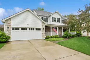 2124 Wicklow Rd, Naperville, IL 60564 - Photo 1