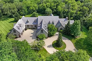 273 Donlea Rd, Barrington Hills, IL 60010 - Photo 1