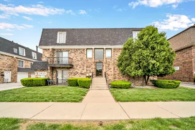 9830 Sayre Avenue #7, Chicago Ridge, IL 60415 - Photo 1