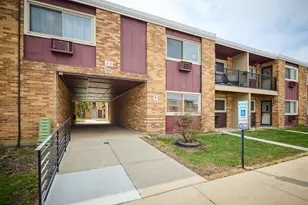 212A Collen Dr, Lombard, IL 60148 - Photo 1