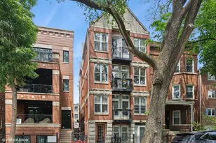 920 W Wolfram St, Chicago, IL 60657 - Photo 1