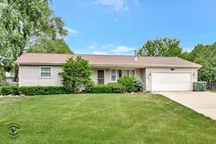 24613 S Goldfinch Ct, Channahon, IL 60410 - Photo 1