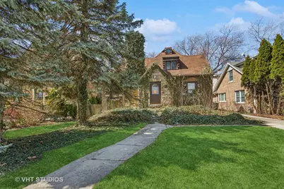 562 Byrd Road, Riverside, IL 60546 - Photo 1