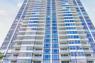 1300 N Lake Shore Dr, Chicago, IL 60610 - Photo 1