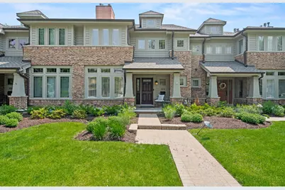 203 N Larch Avenue, Elmhurst, IL 60126 - Photo 1