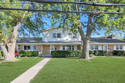 9002 N Clifton Avenue, Niles, IL 60714 - Photo 1