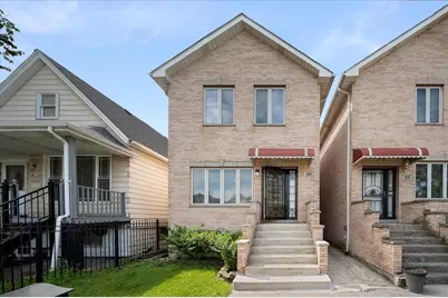 1019 W 47th Place, Chicago, IL 60609 - Photo 1