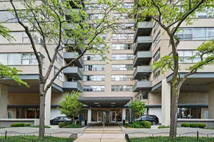 6301 N Sheridan Rd, Chicago, IL 60660 - Photo 1