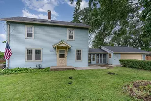 1018 Jericho Rd, Aurora, IL 60506 - Photo 1