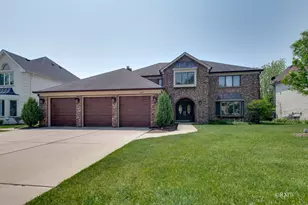 147 Founders Pointe South Dr, Bloomingdale, IL 60108 - Photo 1