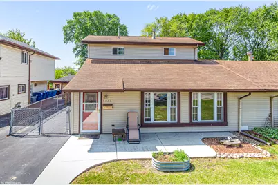 4037 W 90th Place, Hometown, IL 60456 - Photo 1