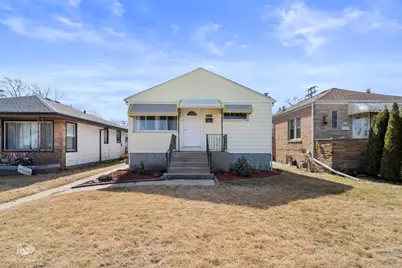 6949 W Montrose Avenue, Harwood Heights, IL 60706 - Photo 1