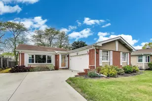 1564 Webster Ln, Des Plaines, IL 60018 - Photo 1