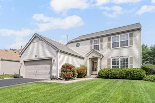 2802 Forestview Dr, Carpentersville, IL 60110 - Photo 1