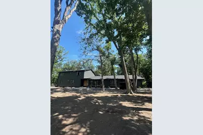 1 Woodland Court E, Riverwoods, IL 60015 - Photo 1