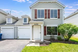 2455 Hillsboro Ln, Montgomery, IL 60538 - Photo 1