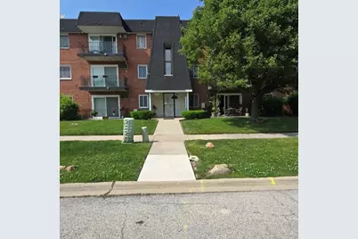 12850 Crestbrook Court #3, Crestwood, IL 60418 - Photo 1