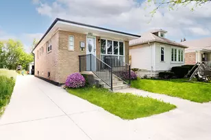 6005 N Canfield Ave, Chicago, IL 60631 - Photo 1