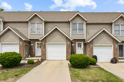 504 S Peace Road, Sycamore, IL 60178 - Photo 1