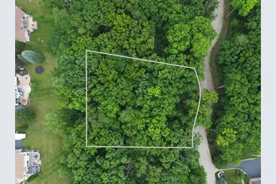 7220 Forest Oak Drive, McHenry, IL 60050 - Photo 1