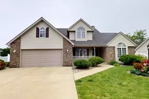 747 Tremont St, Bourbonnais, IL 60914 - Photo 1