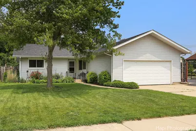 4008 W Lillian Street, McHenry, IL 60050 - Photo 1