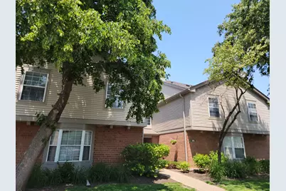 116 White Oak Court #5, Schaumburg, IL 60195 - Photo 1
