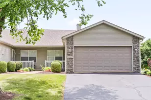 1424 Crimson Ridge Dr, Byron, IL 61010 - Photo 1