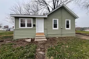1204 N Park St, Streator, IL 61364 - Photo 1