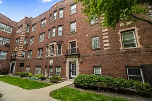 132 Clyde Ave, Evanston, IL 60202 - Photo 1