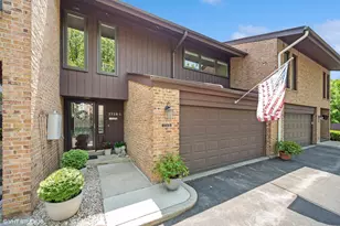 1728 Wildberry Dr, Glenview, IL 60025 - Photo 1