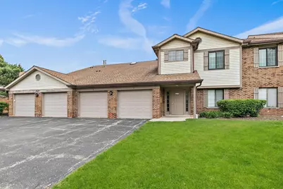 4215 N Mallard Drive #4, Arlington Heights, IL 60004 - Photo 1