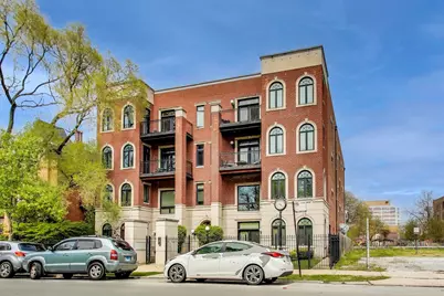 4043 S Drexel Boulevard #204, Chicago, IL 60653 - Photo 1