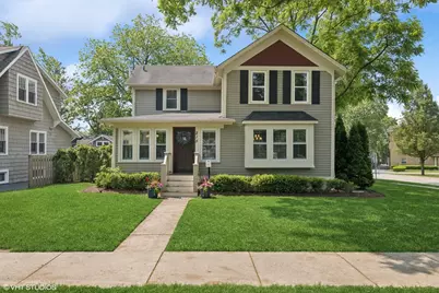 215 W Fremont Street, Arlington Heights, IL 60004 - Photo 1