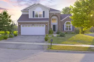 2025 Westbury Ln, Aurora, IL 60502 - Photo 1